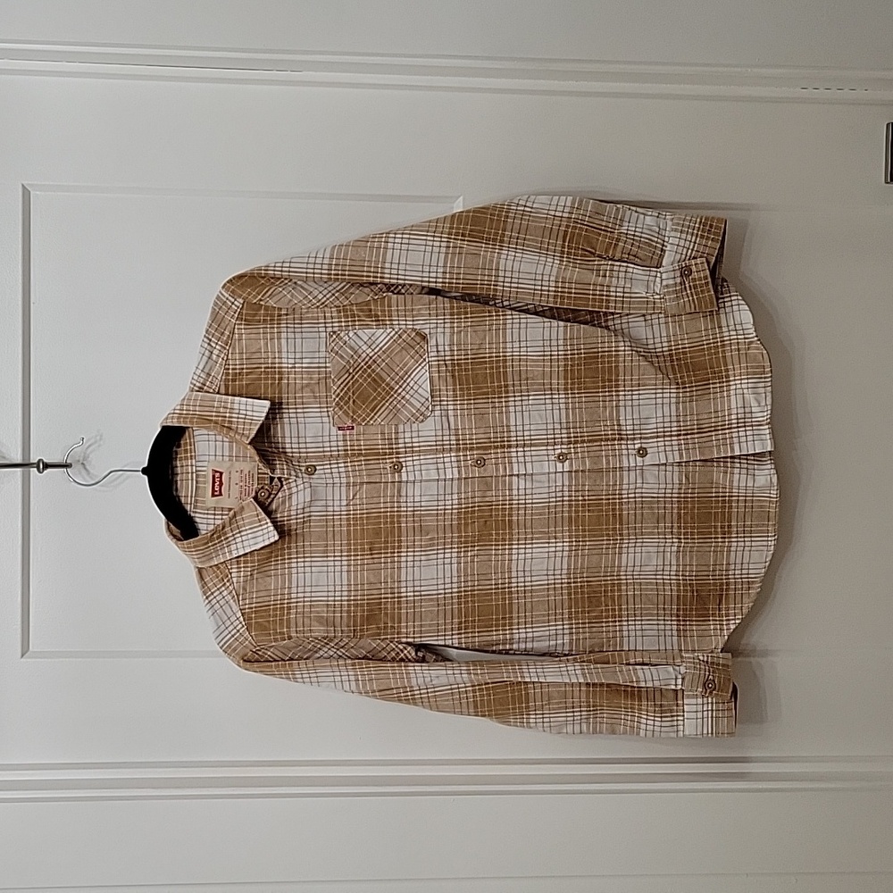 Boys Levi button down flannel shirt, beige and white plaid